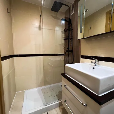 Apartment El *