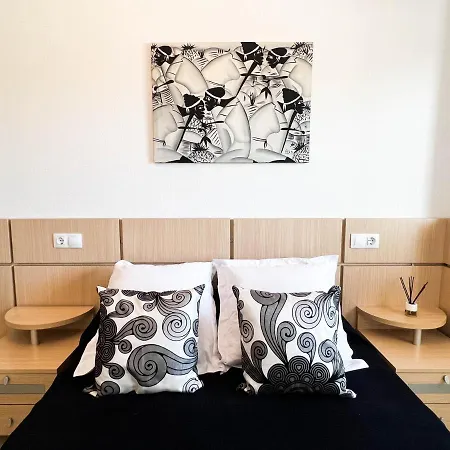 El Apartment *